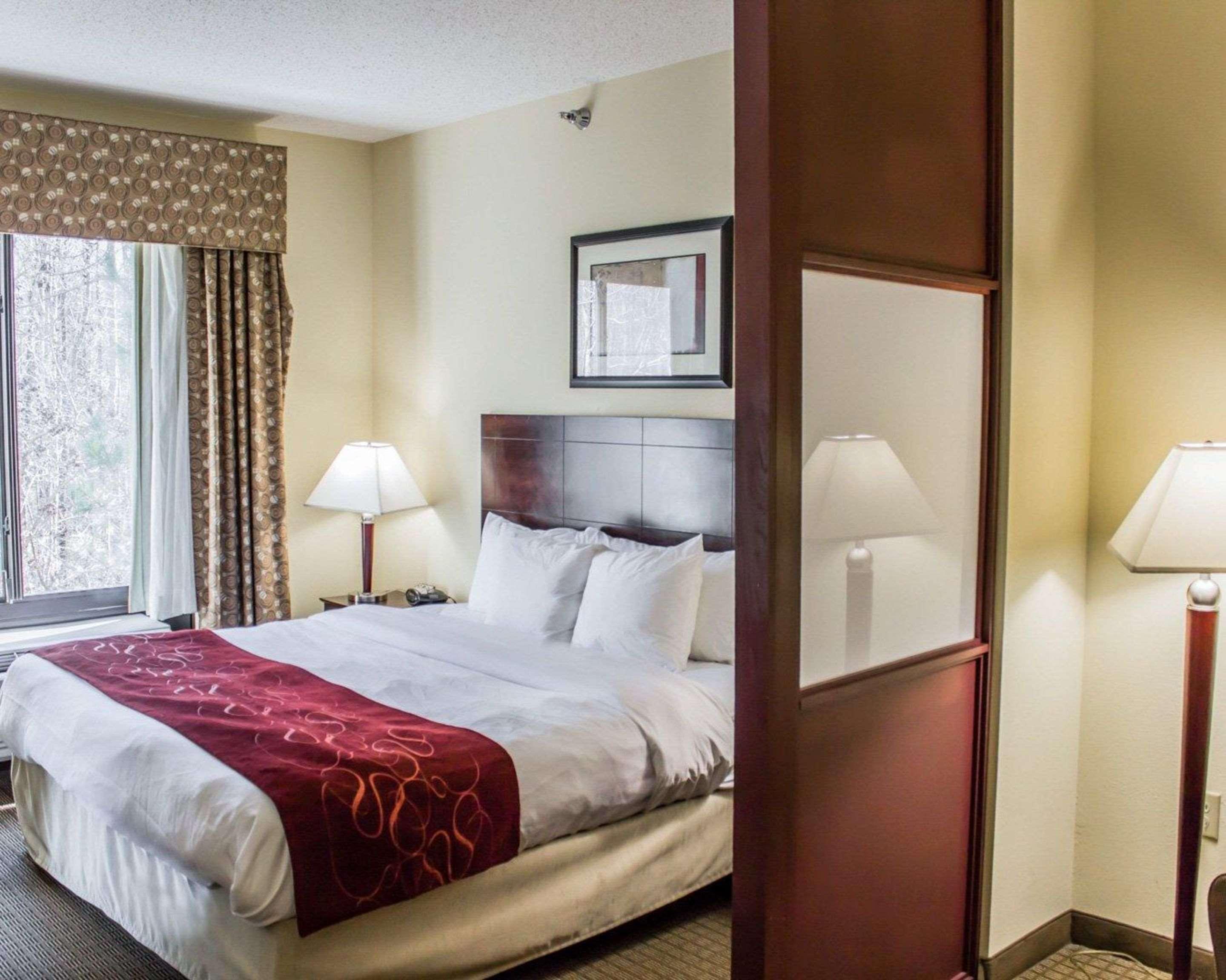 Hotel Comfort - Garner