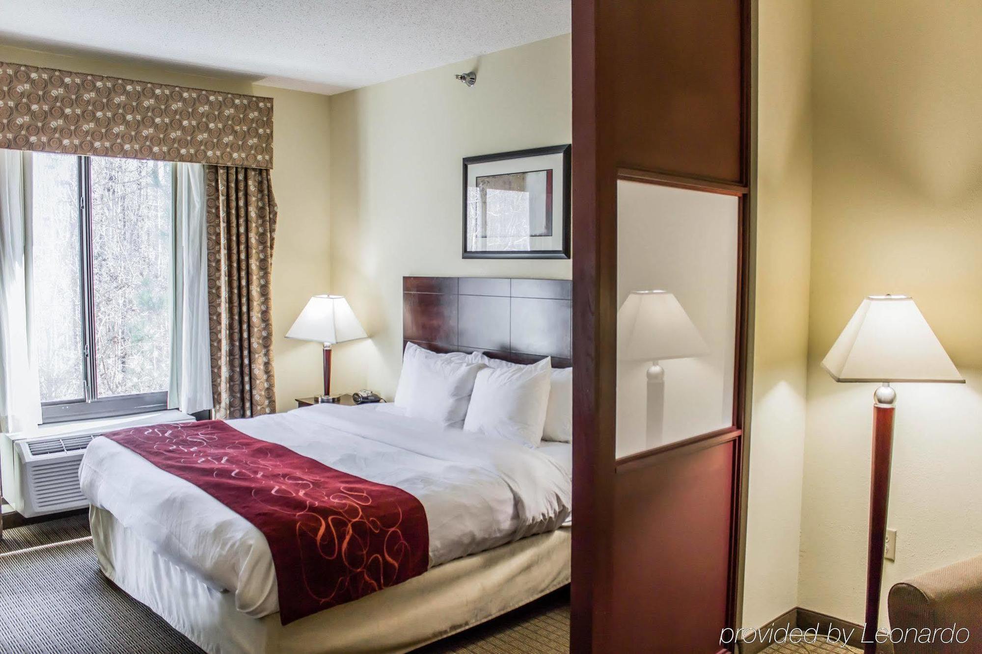 Hotel Comfort - Garner
